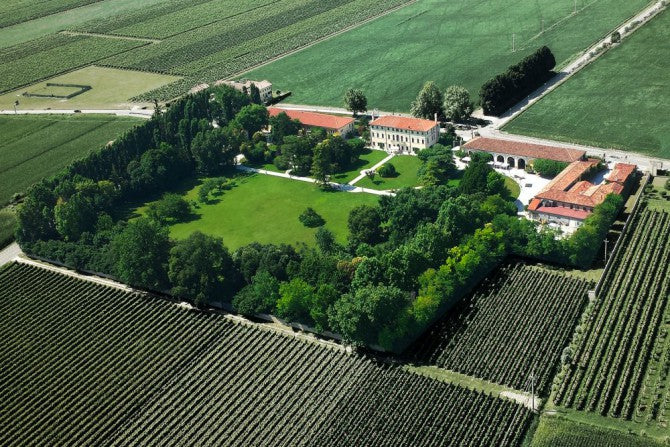 特桑奧酒莊, Vigna Traverso, 買紅酒, Red Wine, 紅酒推薦, Fine Wine Asia, 意大利得獎酒, 意大利頂級酒莊, 紅酒推介, 頂級紅酒,italian red wine, Wine Searcher, 買酒, 上網買酒, 酒鋪, 紅酒價格, 紅酒推介, 紅酒訂購, 紅酒送貨, 免費送貨